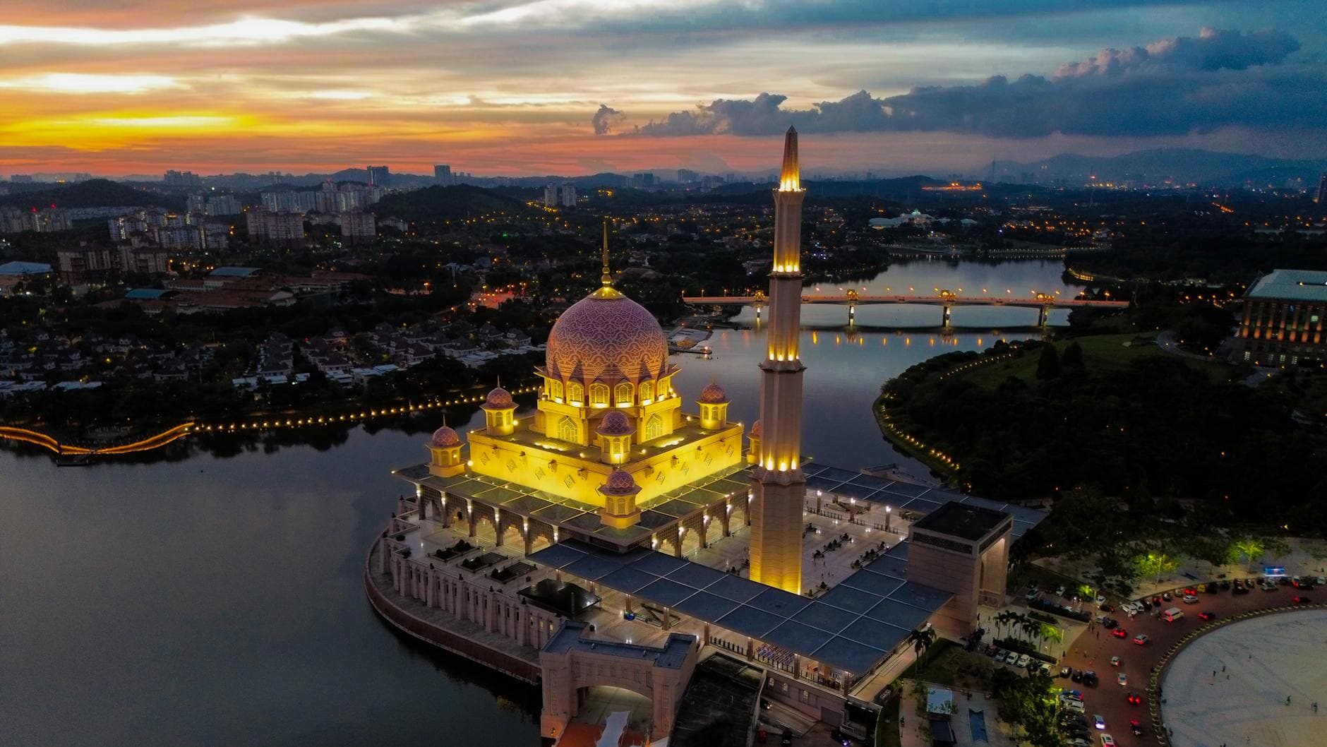 Kuala Lumpur & Langkawi Beach Retreat - 6 Days holiday package preview image